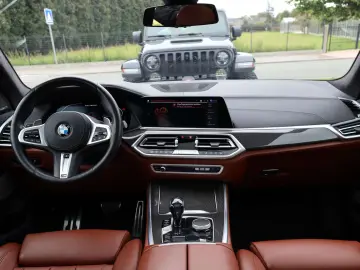 X5 M 50i Utilitaire  Individual  Attelage  Harma