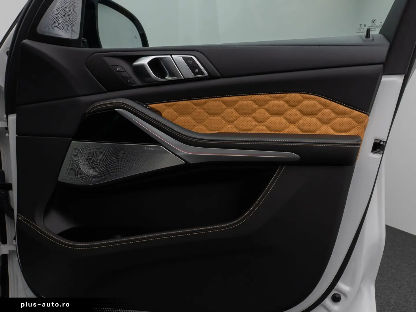 X5 M  Competition Panorama Laser 360 B&W SoftCL