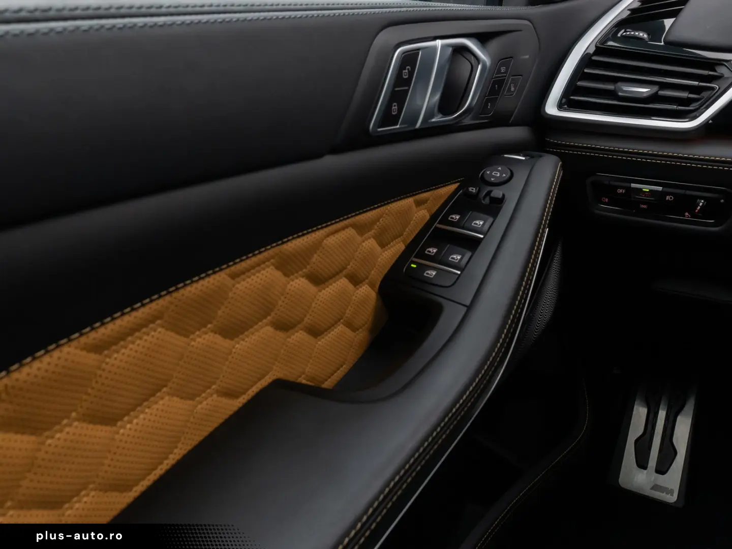 X5 M  Competition Panorama Laser 360 B&W SoftCL