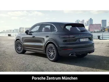 Cayenne Rückfahrkamera Head-Up Abstandstempomat