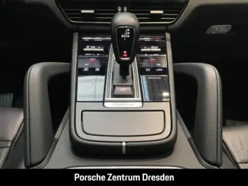 Cayenne Pano Luft SH v h Kamera Bose