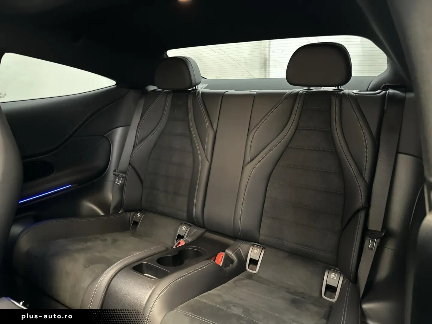 CLE 300 4M Coupe AMG Memory MULTIBEAM Pano 360