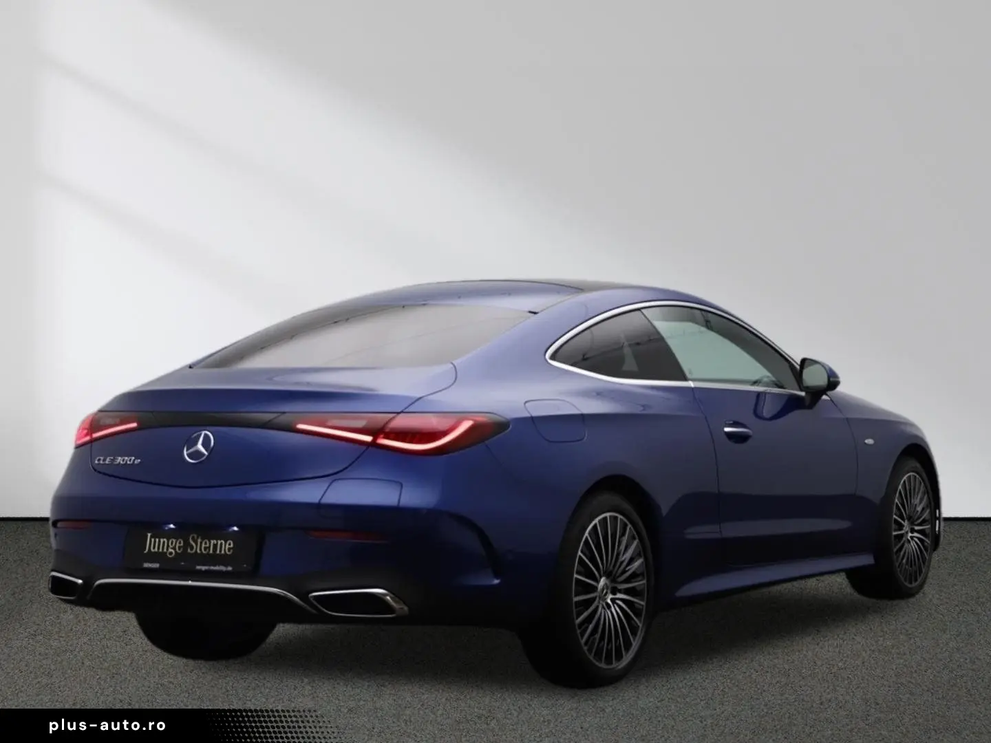 CLE 300 e AMG Digital-Light Pano Burmester 360 K