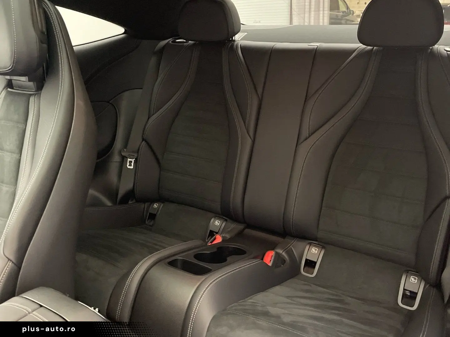 CLE 300 e AMG Digital-Light Pano Burmester 360 K