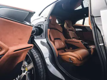 Purosangue Grigio Silverstone   Hea Mass Seats