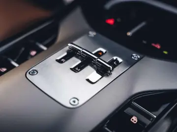 Purosangue Grigio Silverstone   Hea Mass Seats