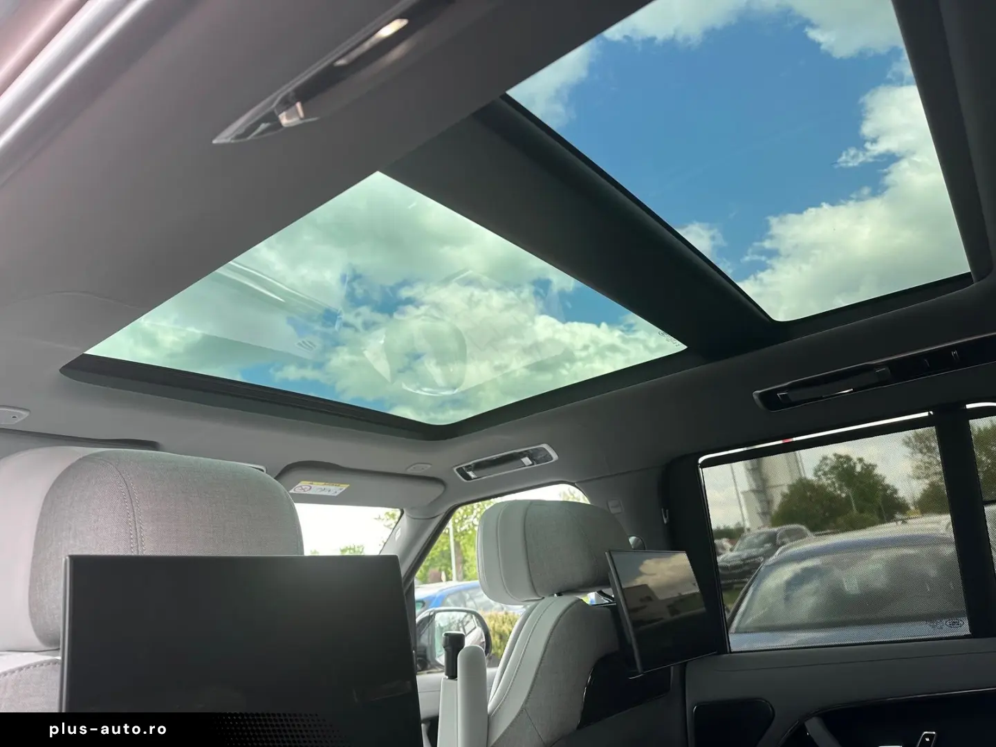 Range Rover 4.4 P615 SV 23Zoll AHK Stdhzg