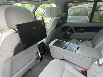 Range Rover 4.4 P615 SV 23Zoll AHK Stdhzg