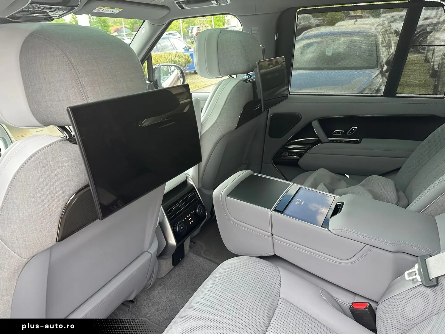 Range Rover 4.4 P615 SV 23Zoll AHK Stdhzg