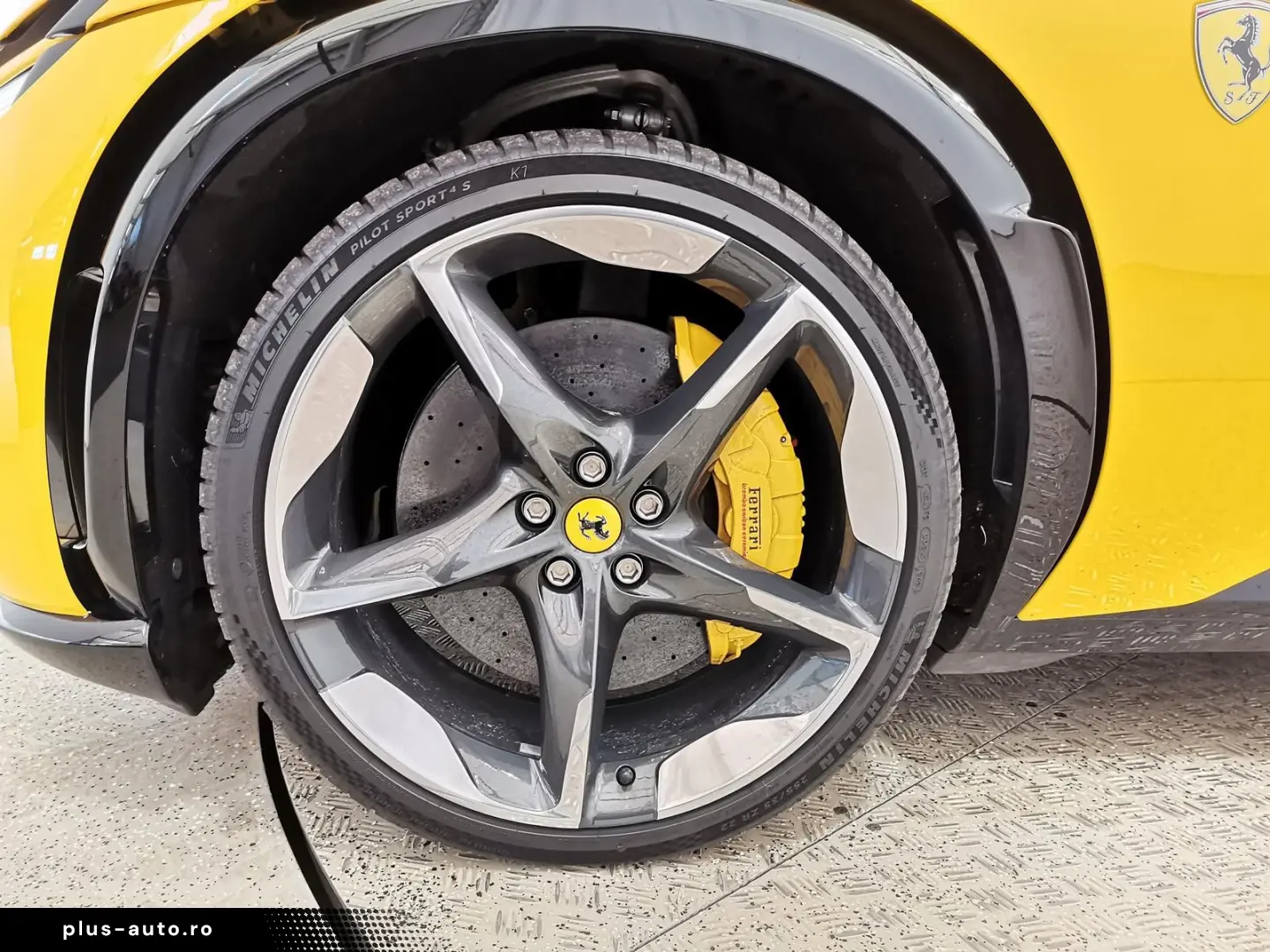 Purosangue 6.5 V12 Matrix Lift 360  Massage