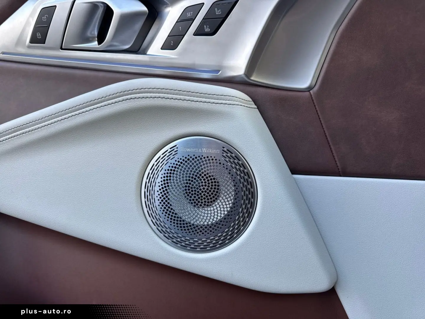 XM 50e LiveProf 360  Bowers&Wilkins  23