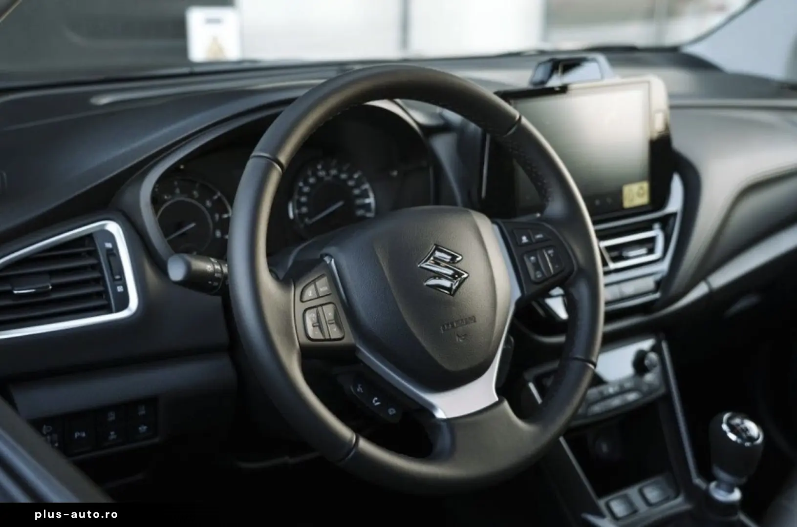 Suzuki (SX4) S-Cross