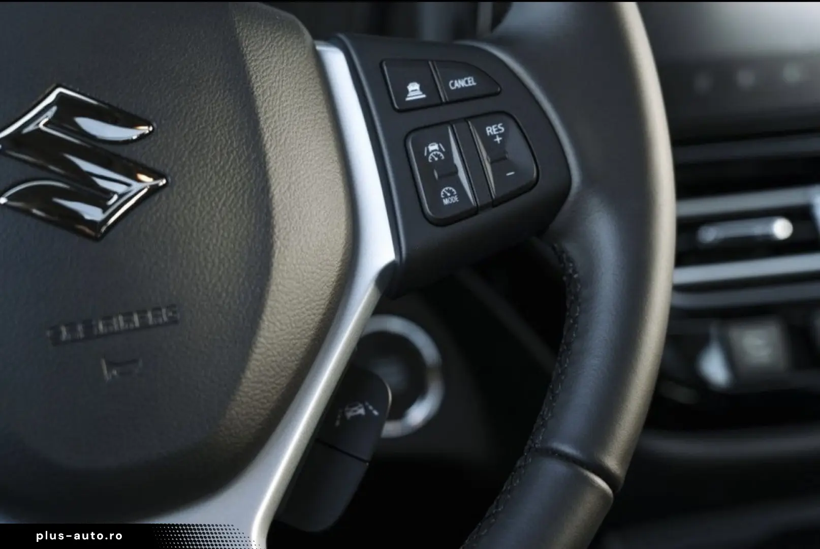 Suzuki (SX4) S-Cross