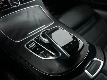 Mercedes-Benz E Gen-W213-2016