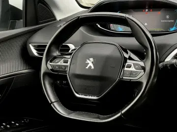 Peugeot 3008 Gen-Ii-2016