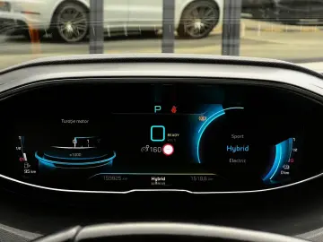 Peugeot 3008 Gen-Ii-2016