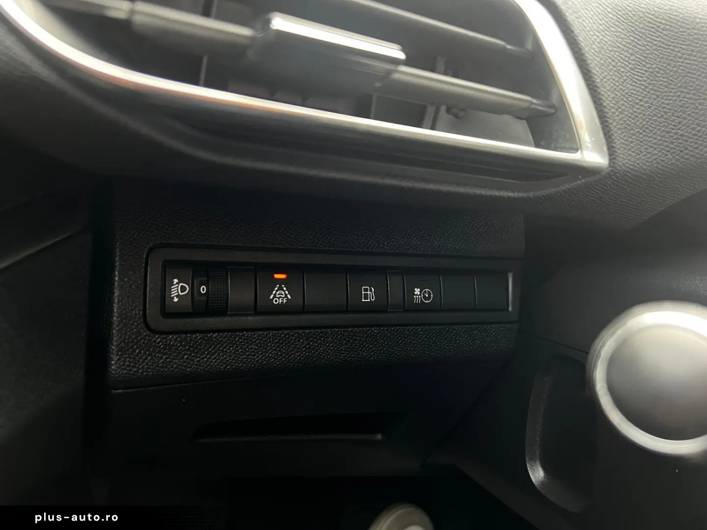 Peugeot 3008 Gen-Ii-2016