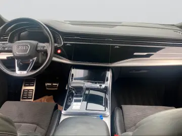 Q8 50 TDI quattro  S line Sport   Plus