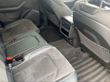 Q8 50 TDI quattro  S line Sport   Plus