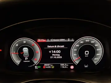 Q8 50 TDI quattro S line PANO LEDER ACC RFK AHK