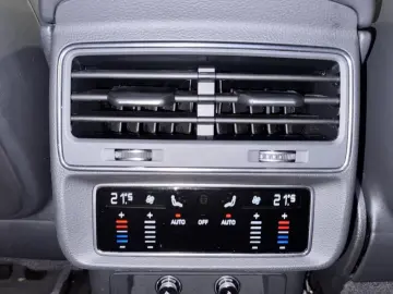 Q8 50 TDI quattro S line PANO LEDER ACC RFK AHK