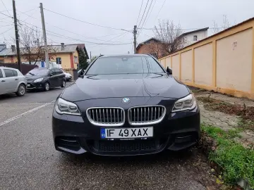 BMW M550