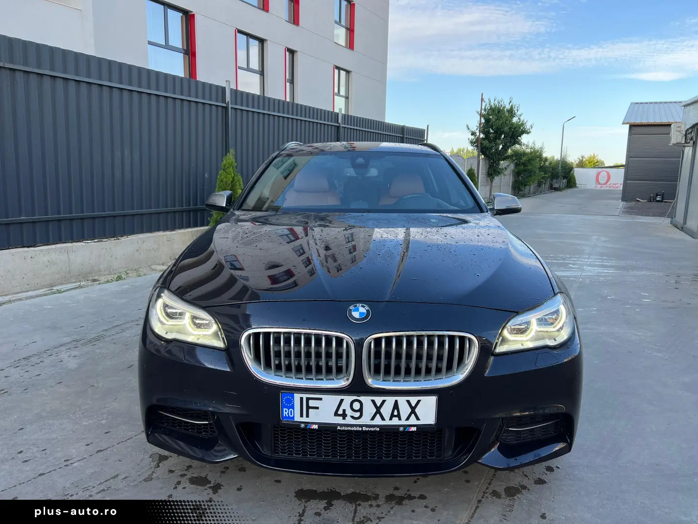 BMW M550