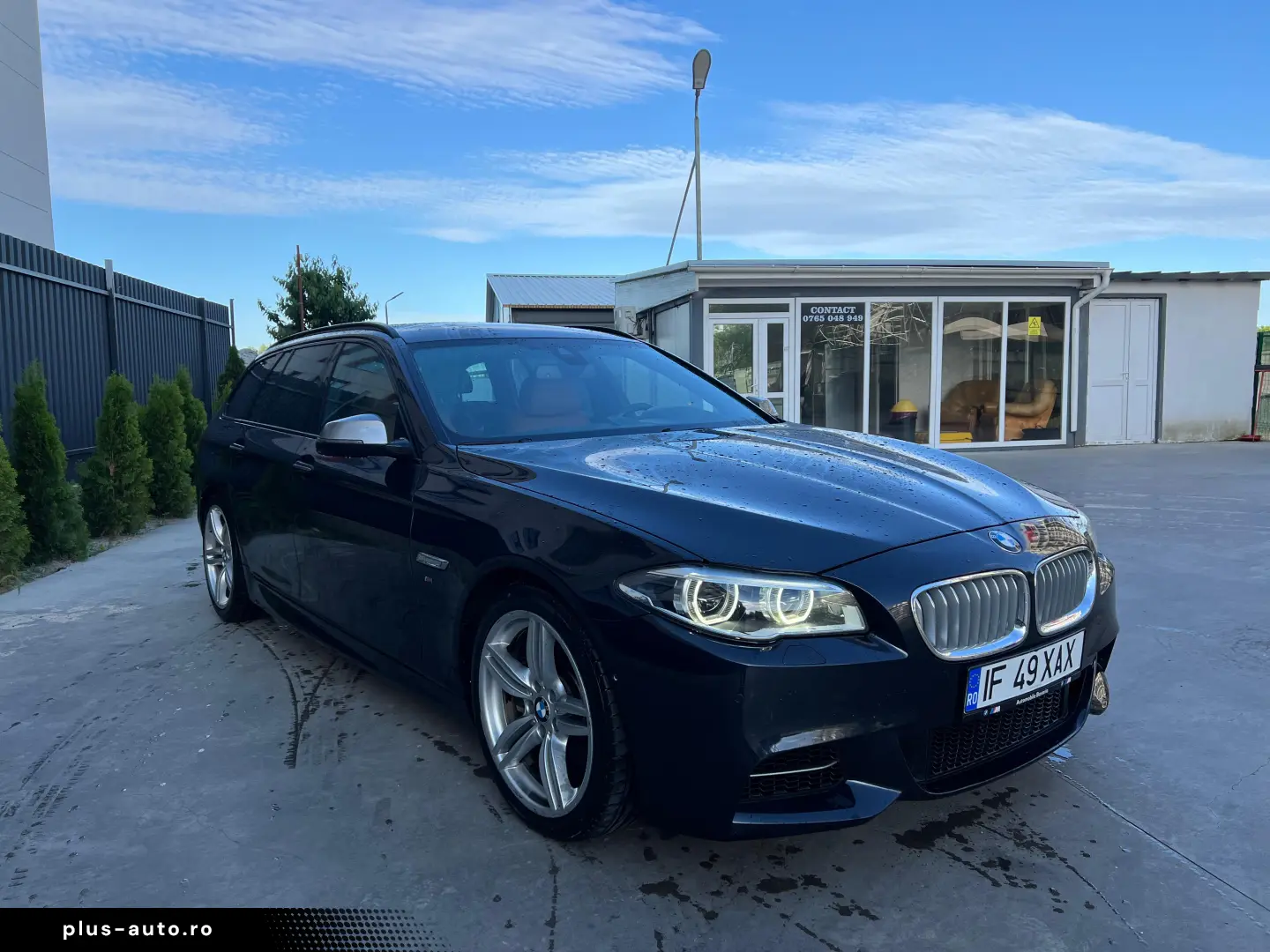 BMW M550
