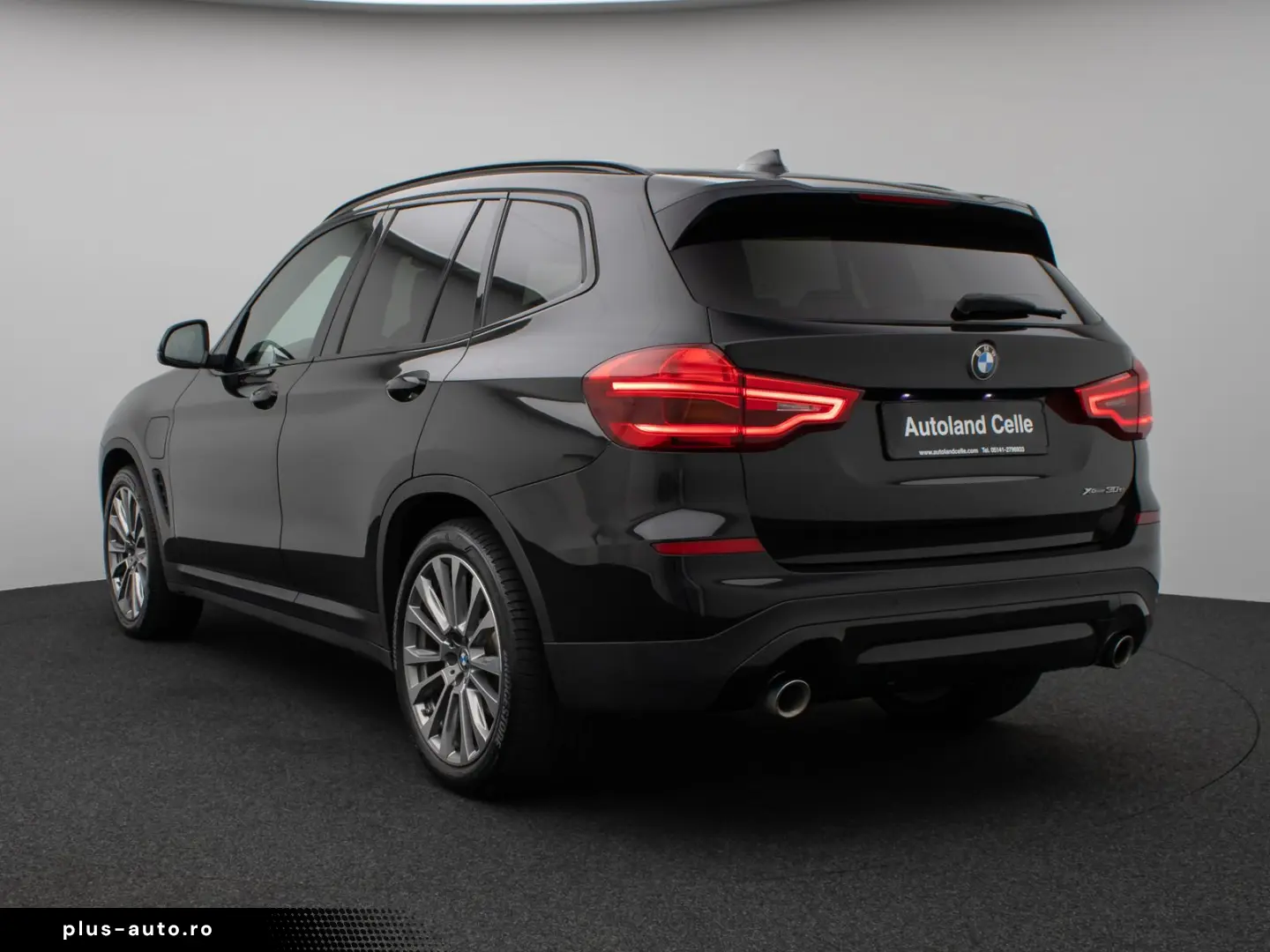 X3 xD30e Panorama HUD DAB HiFi Komfort Sport 20