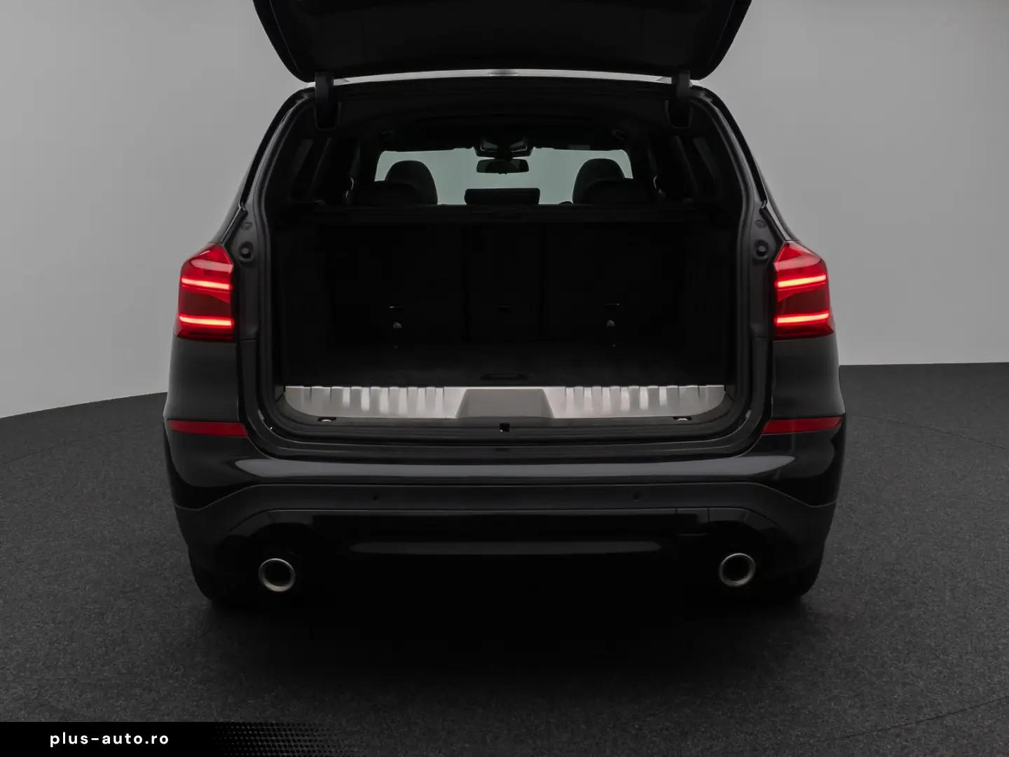 X3 xD30e Panorama HUD DAB HiFi Komfort Sport 20