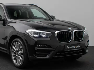 X3 xD30e Panorama HUD DAB HiFi Komfort Sport 20
