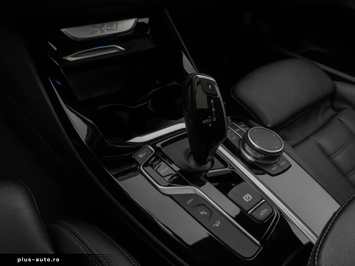 X3 xD30e Panorama HUD DAB HiFi Komfort Sport 20