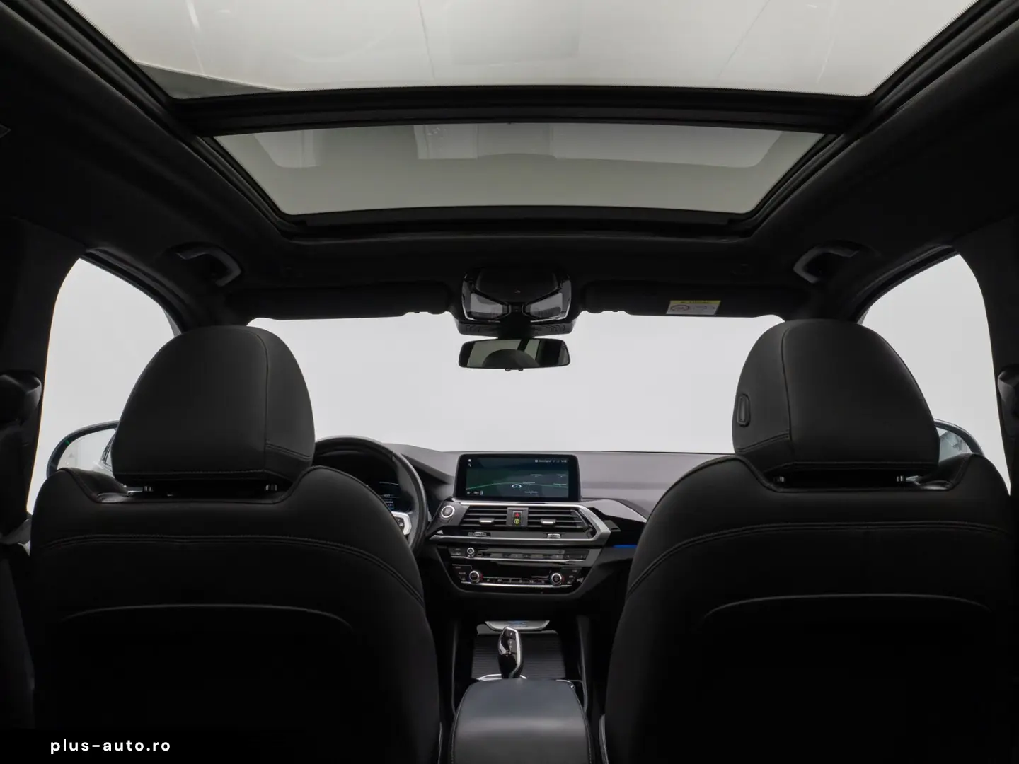 X3 xD30e Panorama HUD DAB HiFi Komfort Sport 20