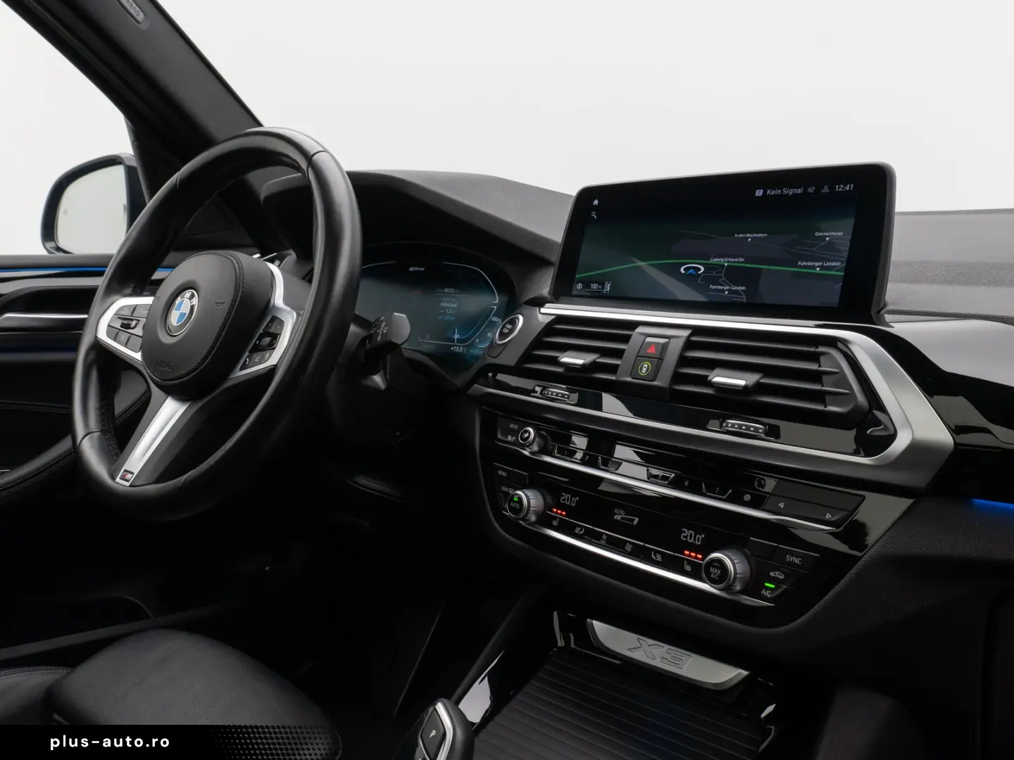 X3 xD30e Panorama HUD DAB HiFi Komfort Sport 20