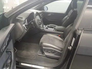 Q8 S line comp. plus 50 TDI Pano HD Matrix B&O A