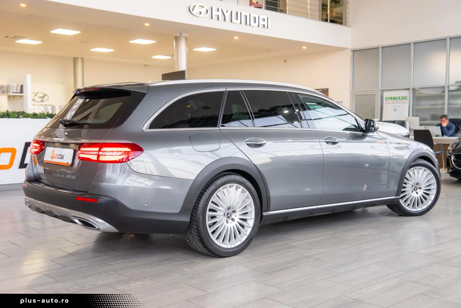 Mercedes-Benz E-Class 220D 4Matic All-Terrain