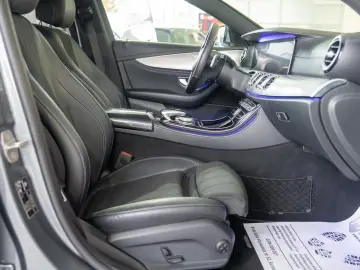 Mercedes-Benz E-Class 220D 4Matic All-Terrain