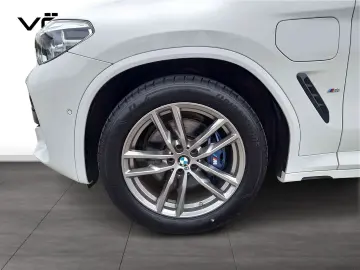 X3 xDrive30e Head-Up DAB LED WLAN RFK el. Sitze