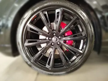 Q8 50 TDI qu S line competition  Matrix Leder Lu