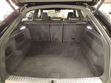 Q8 50 TDI qu S line competition  Matrix Leder Lu