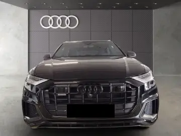 Q8 50 TDI qu S line competition  Matrix Leder Lu