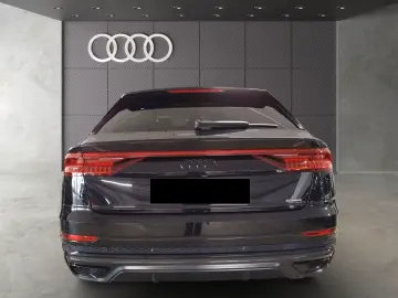 Q8 50 TDI qu S line competition  Matrix Leder Lu