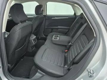 Ford Mondeo TREND 2.0 Hybrid 187 CP