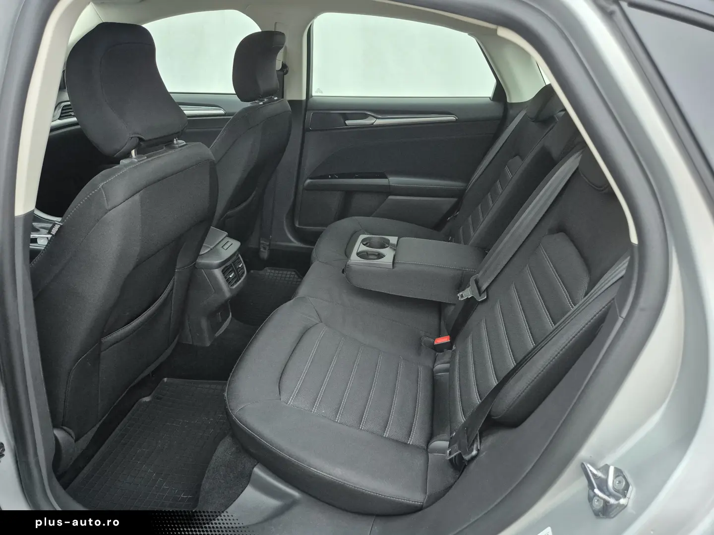 Ford Mondeo TREND 2.0 Hybrid 187 CP