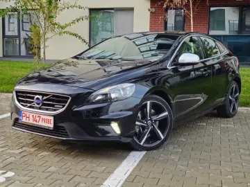 Volvo V40 2.0 R Design 2014