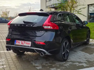 Volvo V40 2.0 R Design 2014