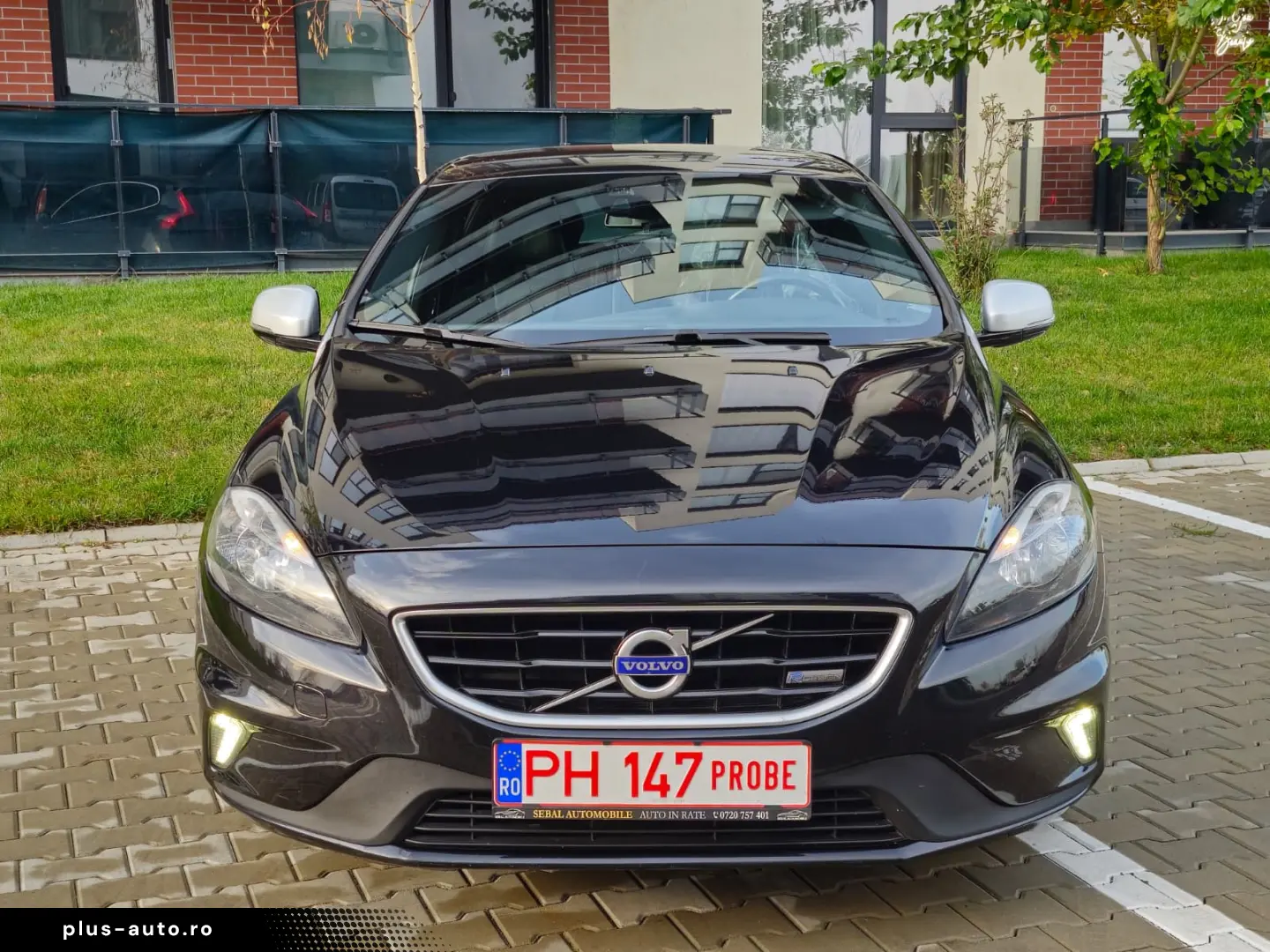 Volvo V40 2.0 R Design 2014