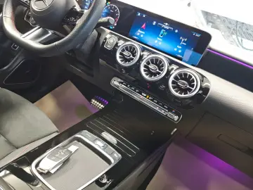 CLA 180 AMG Premium Parkassi Kamera Navi