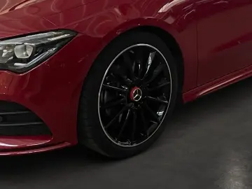 CLA 250 Coupé AMG Night Sport ACC LED SHZ Ambie.