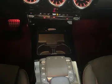 CLA 250 Coupé AMG Night Sport ACC LED SHZ Ambie.